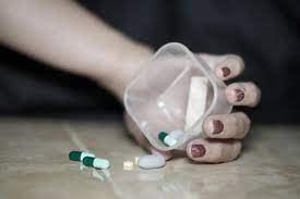 Первая помощь при передозировке наркотиками