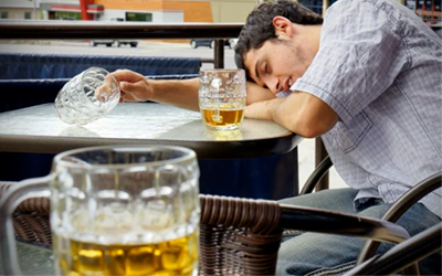 Как лечить пивной алкоголизм в домашних условиях?